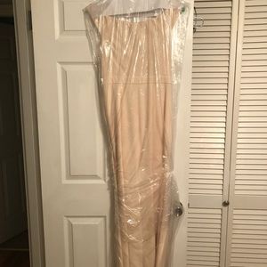 Lulu’s blush bridesmaid’s dress